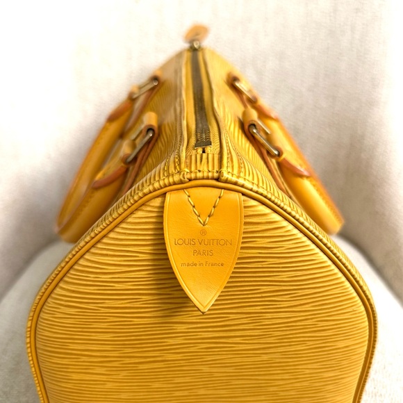 Authentic Louis Vuitton Speedy 25 satchel bag yellow Epi leather - Picture 9 of 16